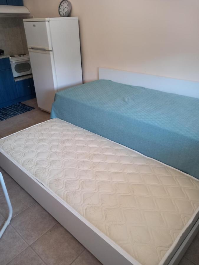 Central Apartments Eretria Екстер'єр фото