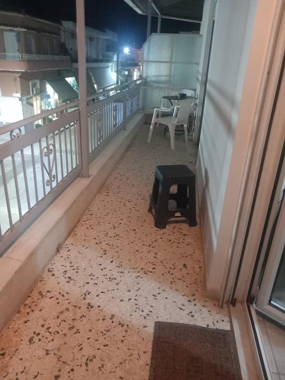 Central Apartments Eretria Екстер'єр фото